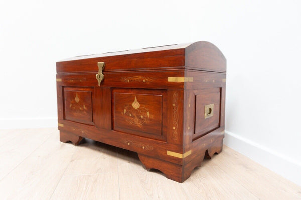 Vintage Decorative Campaign Trunk Blanket Chest With Brass Trim /2295